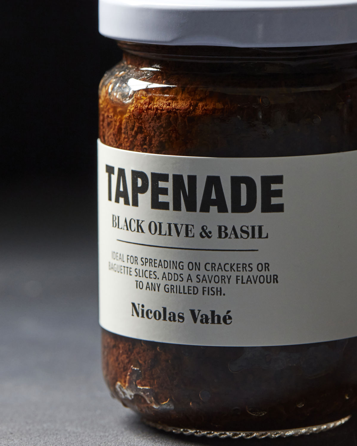 Tapenade, Black Olive & Basil, 140 g.