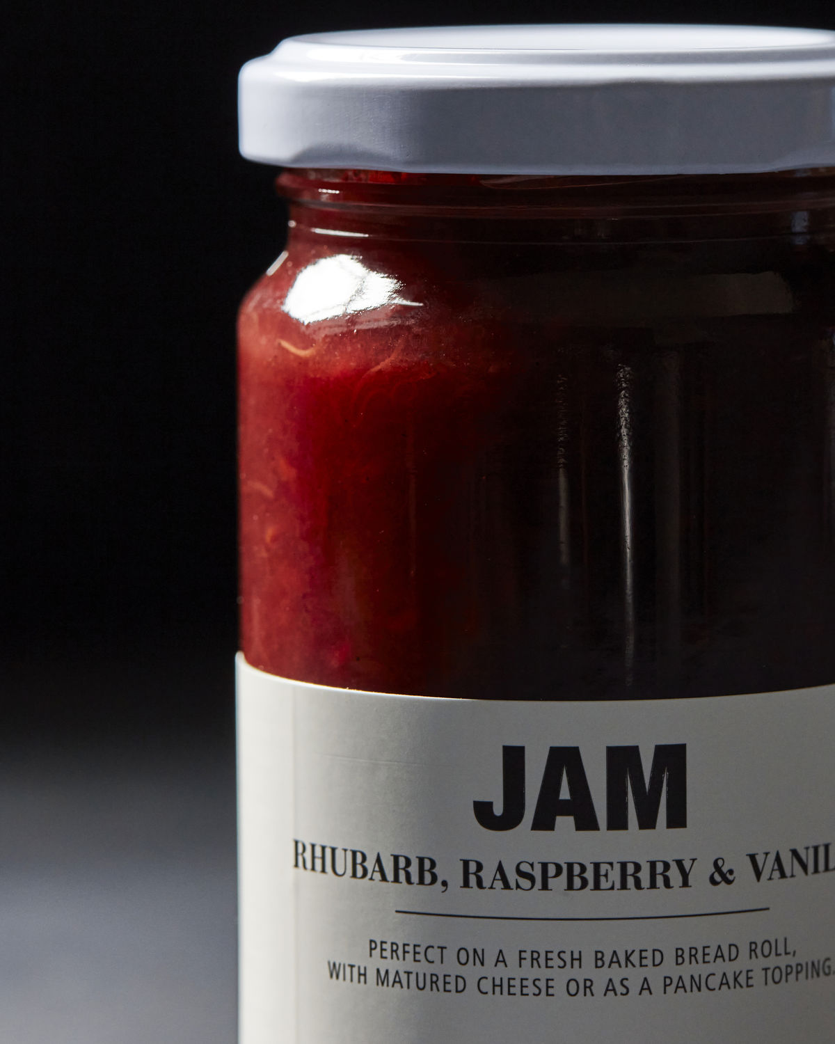 Jam, Rhubarb, Raspberry & vanilla, 240 g.